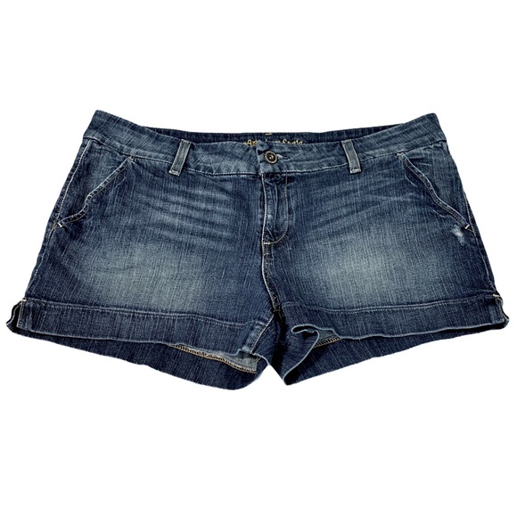 AMERICAN EAGLE AEO Short Jean Shorts -Sz 18